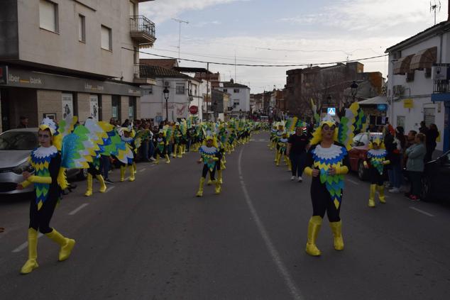 Fotos: Desfile de carrozas y comparsas Talayuela 2023