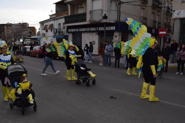 Fotos: Desfile de carrozas y comparsas Talayuela 2023