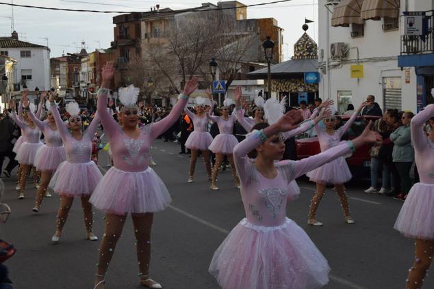 Fotos: Desfile de carrozas y comparsas Talayuela 2023