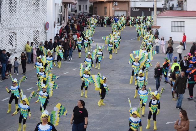 Fotos: Desfile de carrozas y comparsas Talayuela 2023