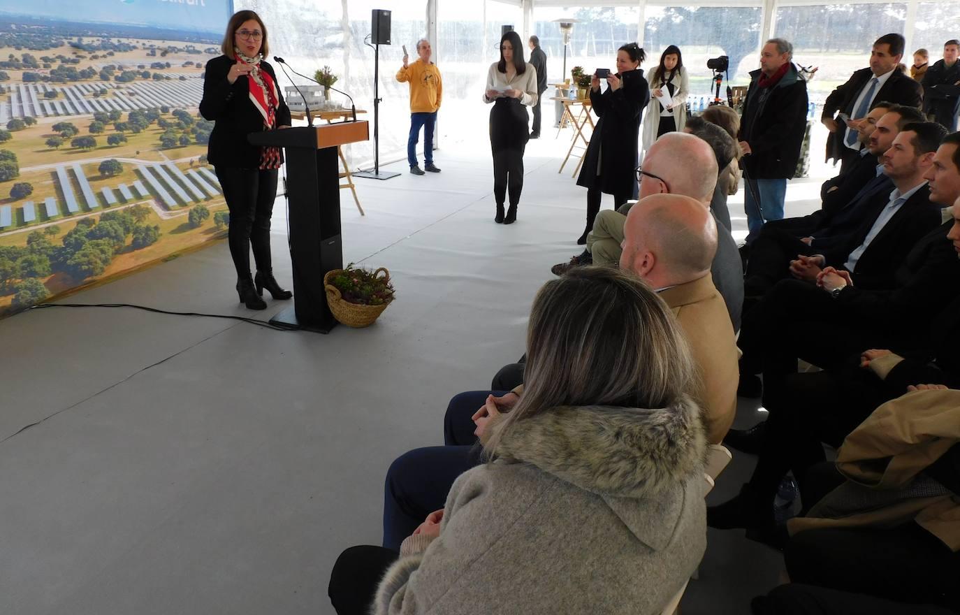 Talayuela II, energía limpia, autóctona y asequible en mitad de la dehesa