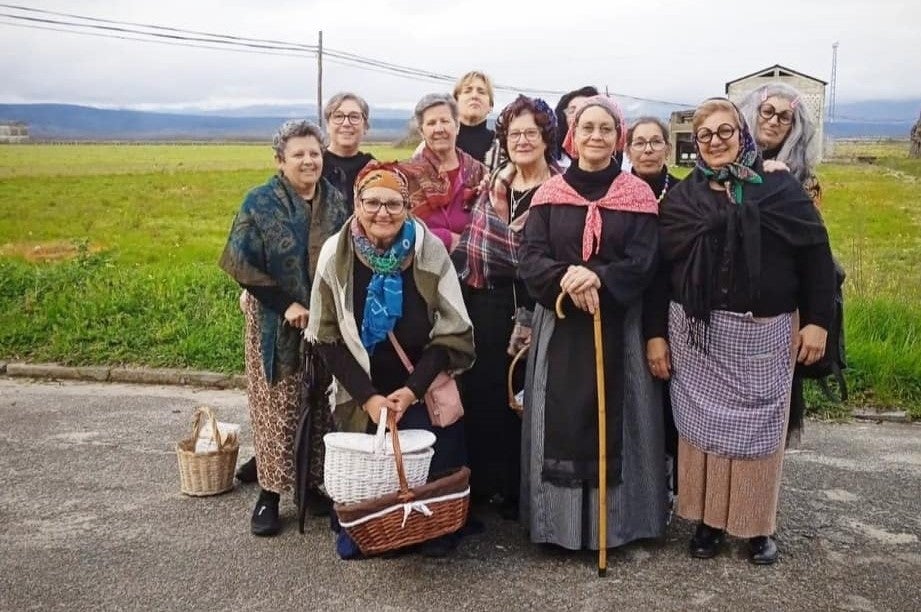 Petición de huevos y chorizo en Santa María de las Lomas