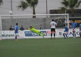 El Moraleja doblega a un buen Talayuela, 2-0