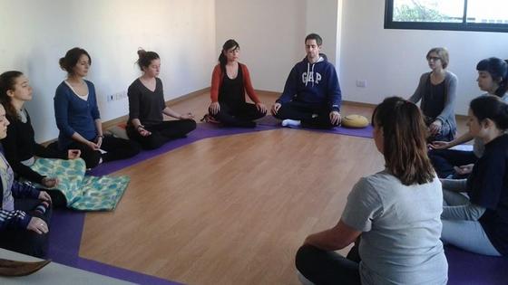 Talayuela solidaria contra el cáncer organiza un taller de relajación y meditación
