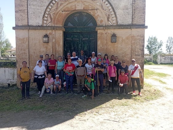 La ruta senderista a la finca de San Marcos anticipa la llegada de las ferias