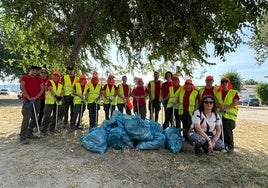 Jornada de sensibilización medioambiental y recogida de basura