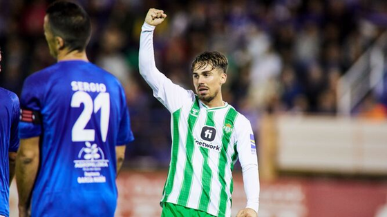 Rodri se queda en el Betis