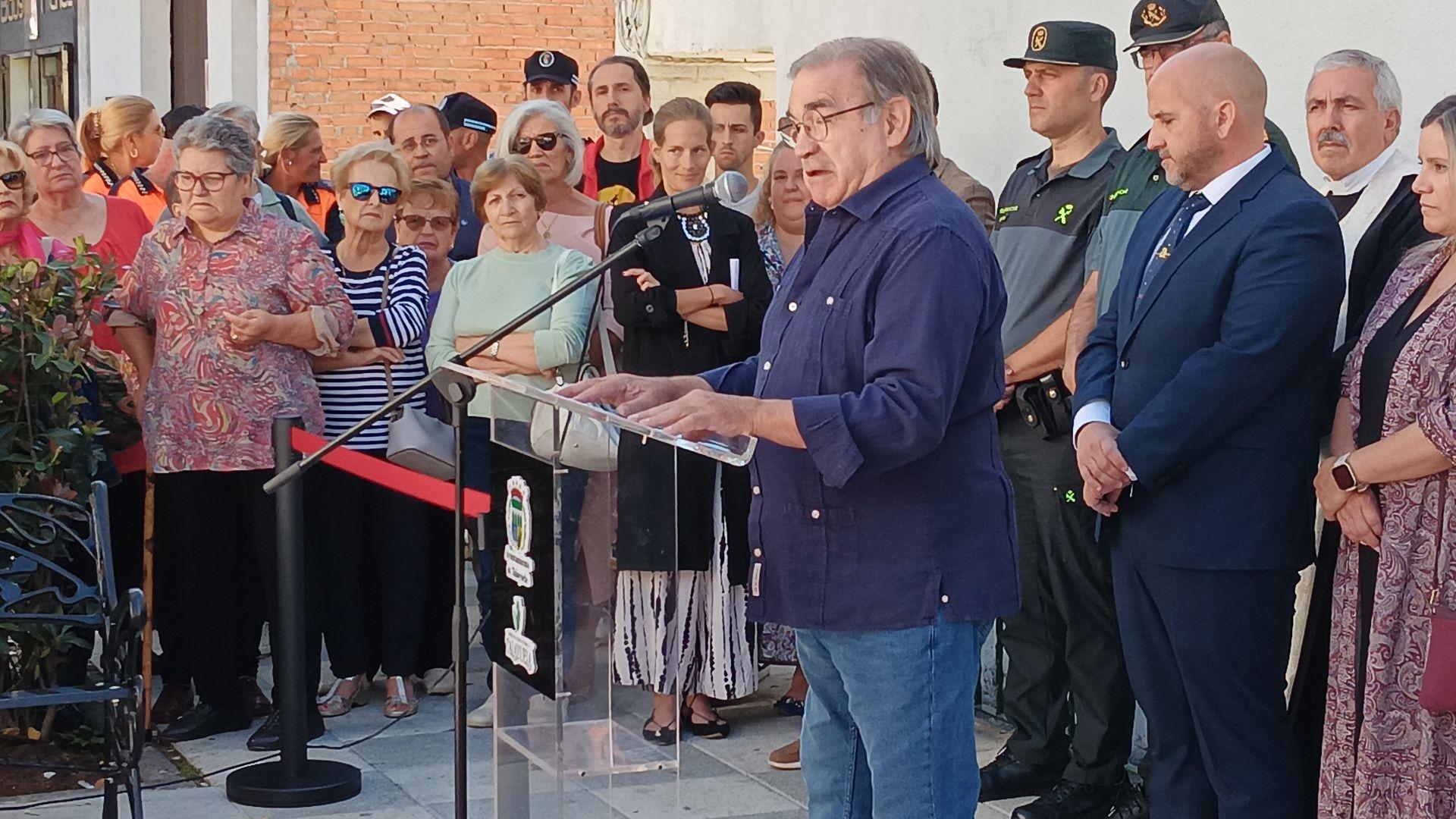 Talayuela homenajea ya a sus mayores