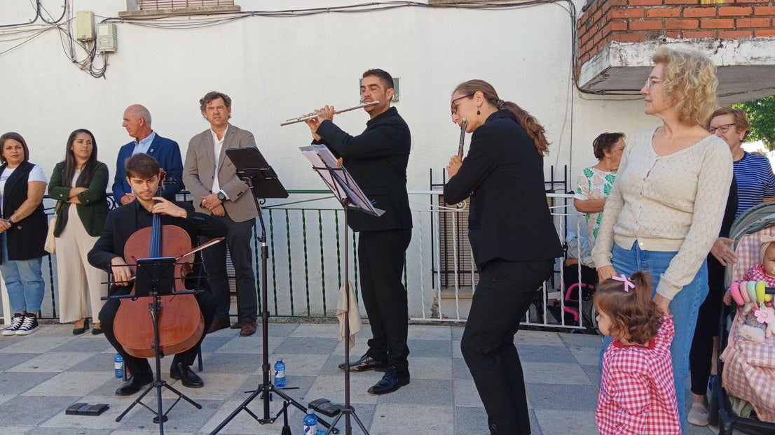 Talayuela homenajea ya a sus mayores