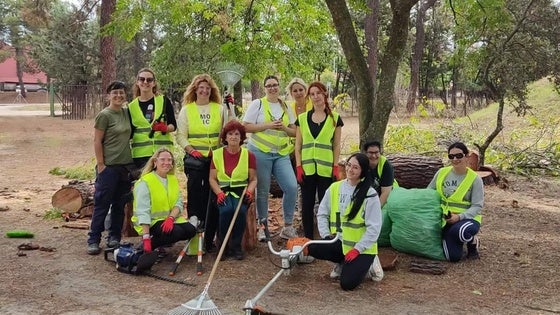 Alumnas del curso de Jardinería realizan trabajos