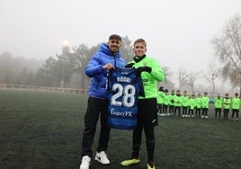 El talayuelano Rodri durante su visita al primer clínic