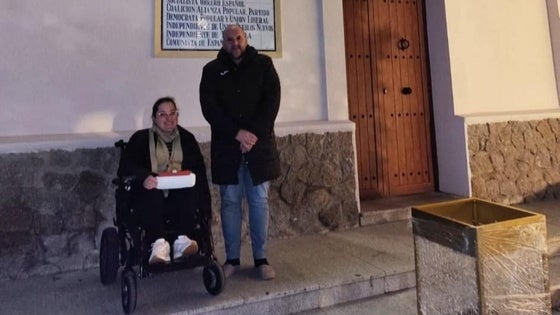Talayuela da visibilidad a la enfermedad de espina bífida