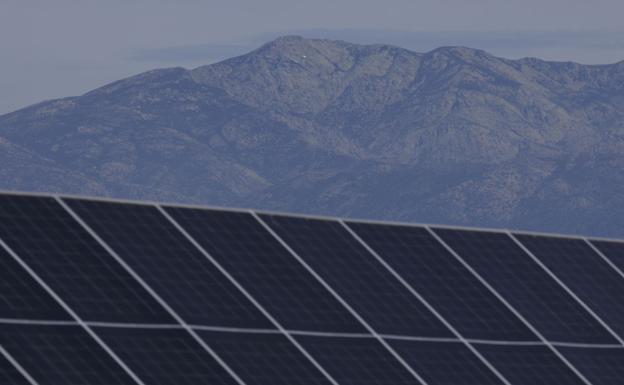 Planta solar fotovoltaica Talayuela II de Statkraft, en Cáceres.