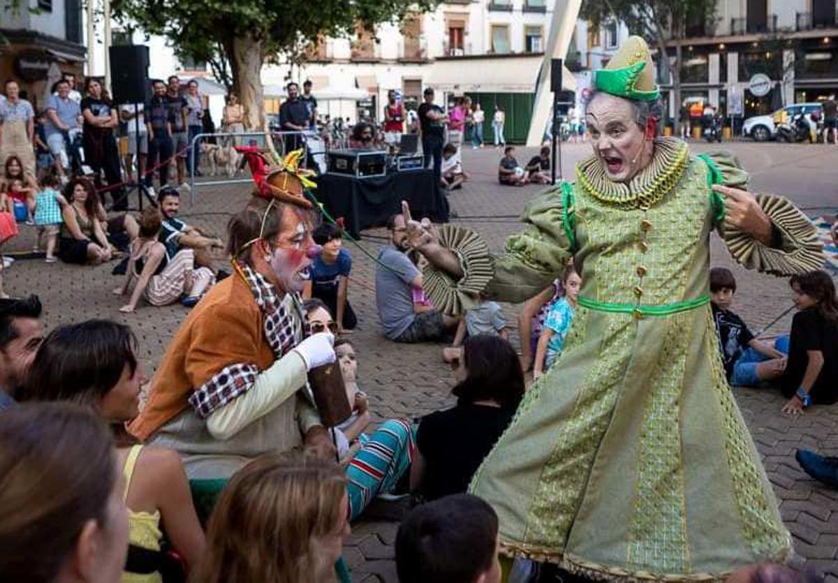 José Antonio Maestro y Javier Ceballos, los integrantes de Asaco, 'cantando' ópera