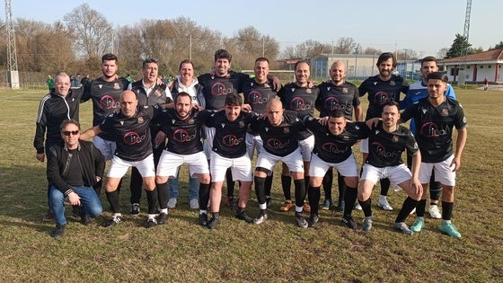 La liga comarcal de veteranos cierra el año con nuevo líder