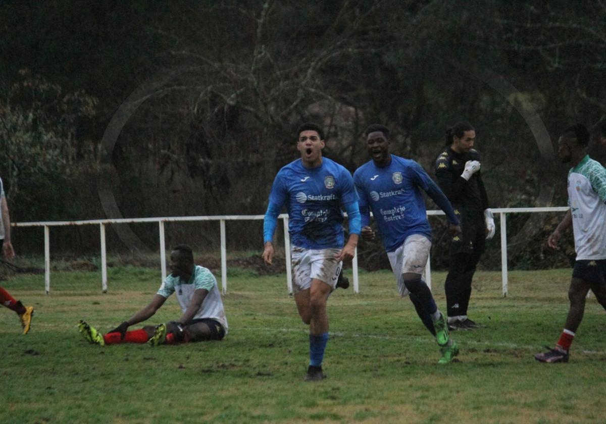 Alegría tras el empate talayuelano