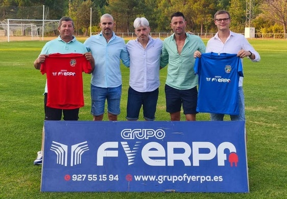 La directiva del CP Talayuela se muestra ilusionada al abrir una nueva etapa