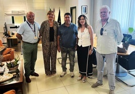 El alcalde, Fermín Encabo, y el presidente de Cetarsa, Juan Andrés Tovar, en Mérida