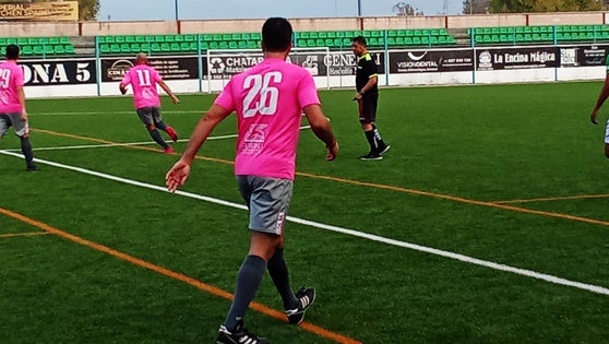 Talayuela Veteranos despide el 2025 a un punto del líder de la liga comarcal, Halcón