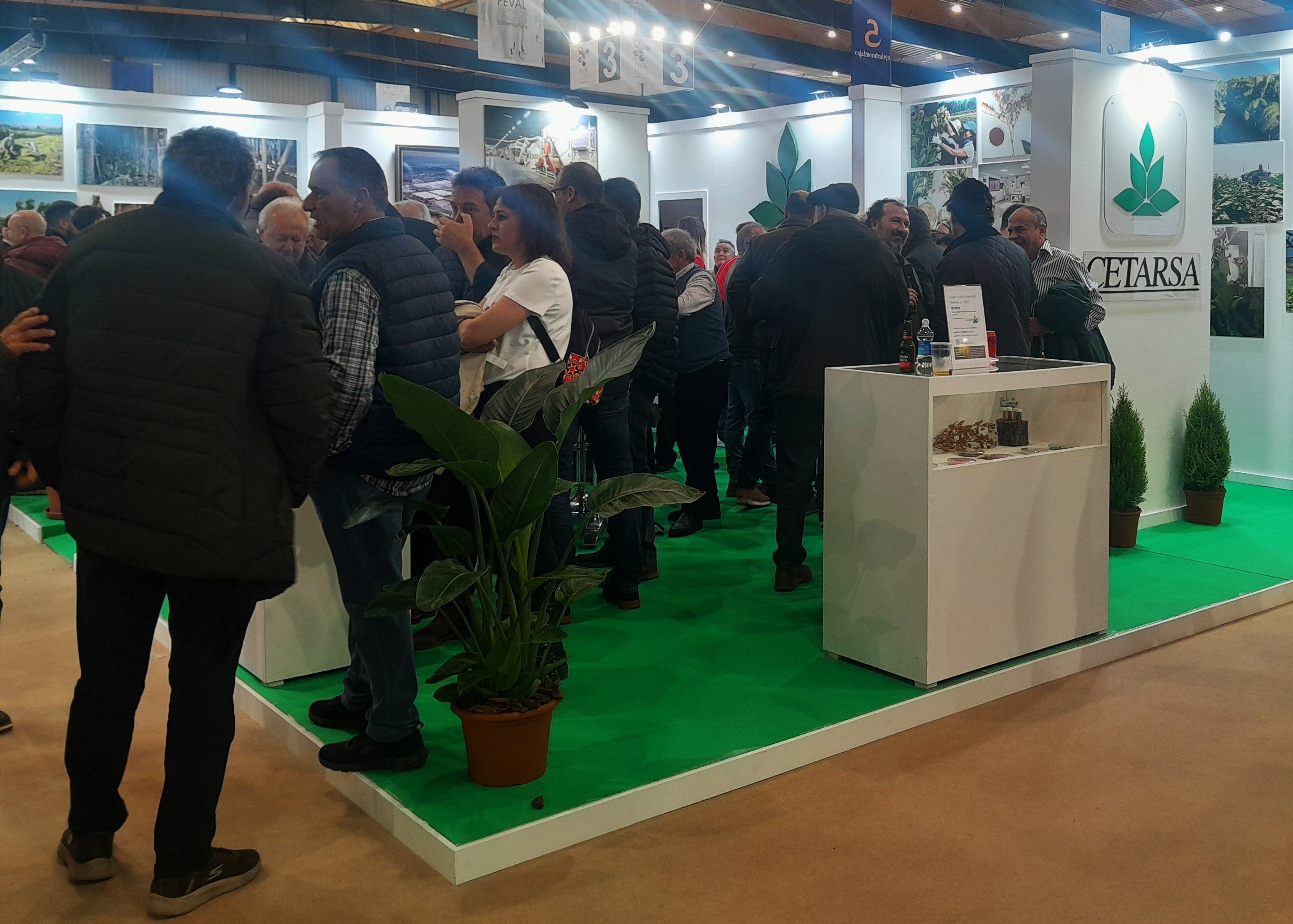 Ambiente del stand de Cetarsa en Don Benito