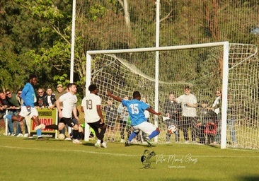 El CP Talayuela se impone 2-1 al Sanvicenteño en la ida de play-off