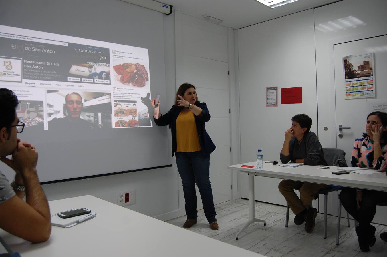 Varios emprendedores talayuelanos participaron en la jornada de activación empresarial
