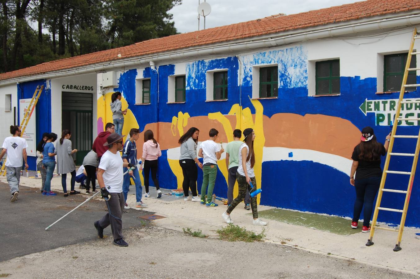 Artistas urbanos con licencia rural