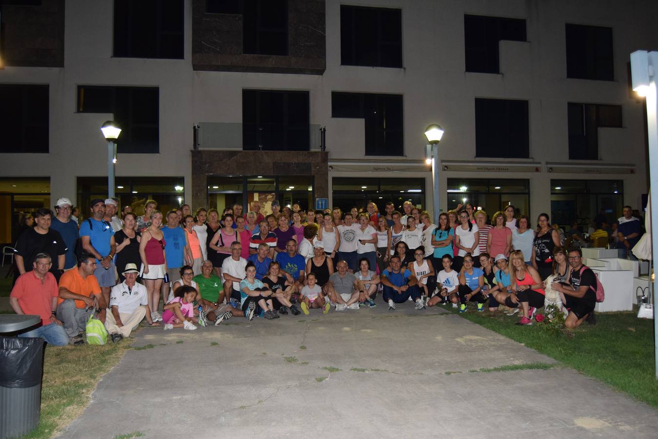 Unas 120 personas participaron en la I Ruta Senderista Nocturna Campo de Golf
