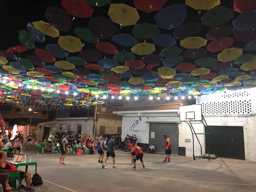 El baloncesto en la calle fue un auténtico espectáculo