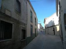 La calle Ezequiel Pablos, médico. 