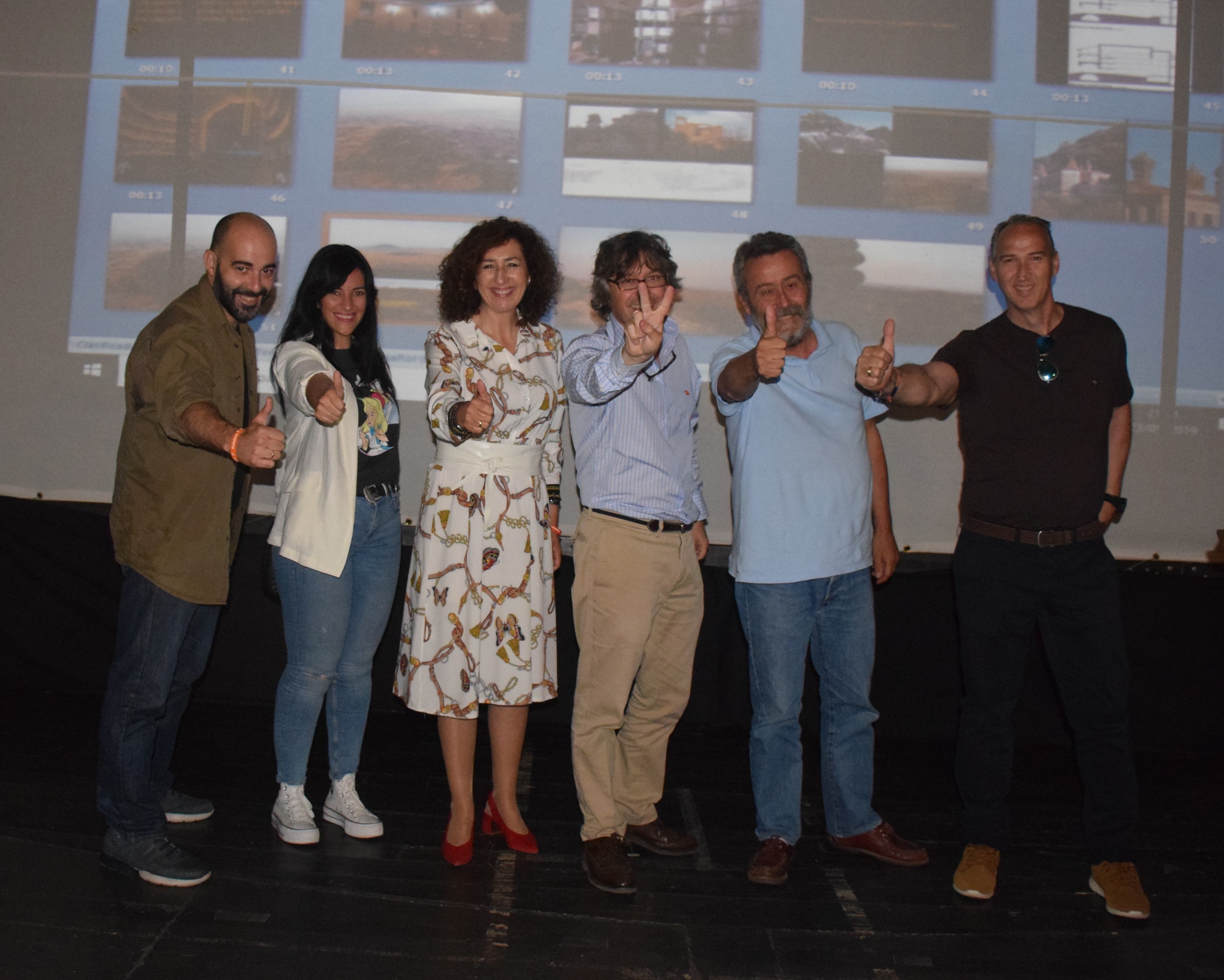 Francisco Sanz con integrantes de la lista electoral 