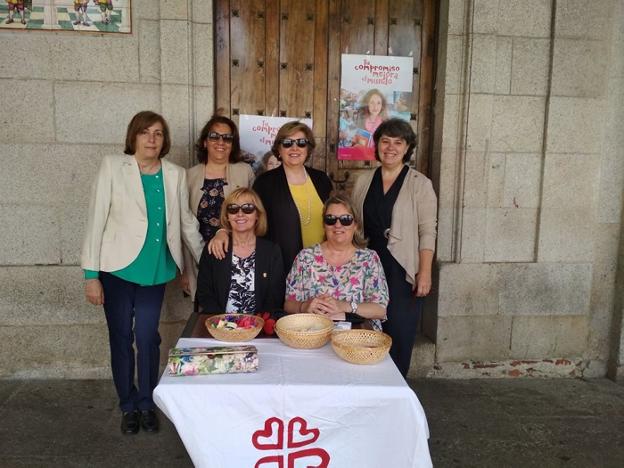 El programa de familias de Cáritas atiende a cerca de 120 personas