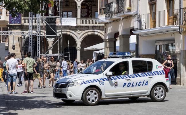 Siete policías trujillanos reclaman 3.000 euros a Plasencia por trabajar en la feria de 2018