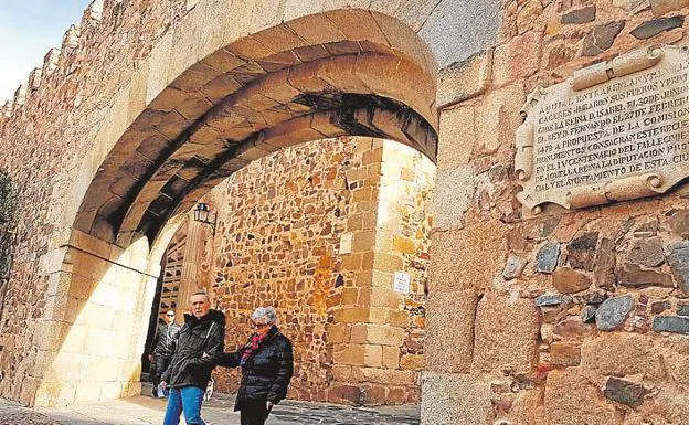 La naturaleza y el patrimonio cultural, principales motivos turísticos para visitar la provincia de Cáceres