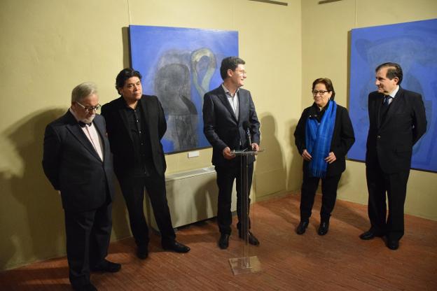 Un momento de la inauguración de la exposición. 
