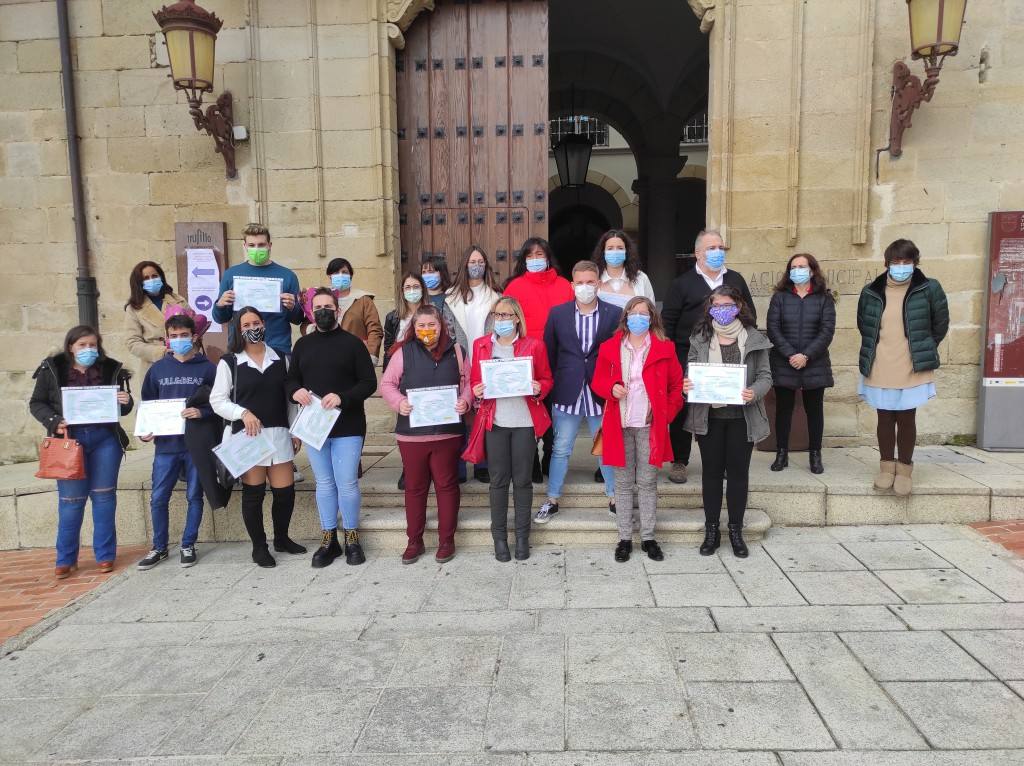 Fotos: Clausura de la escuela profesional 'Taryalah VII'