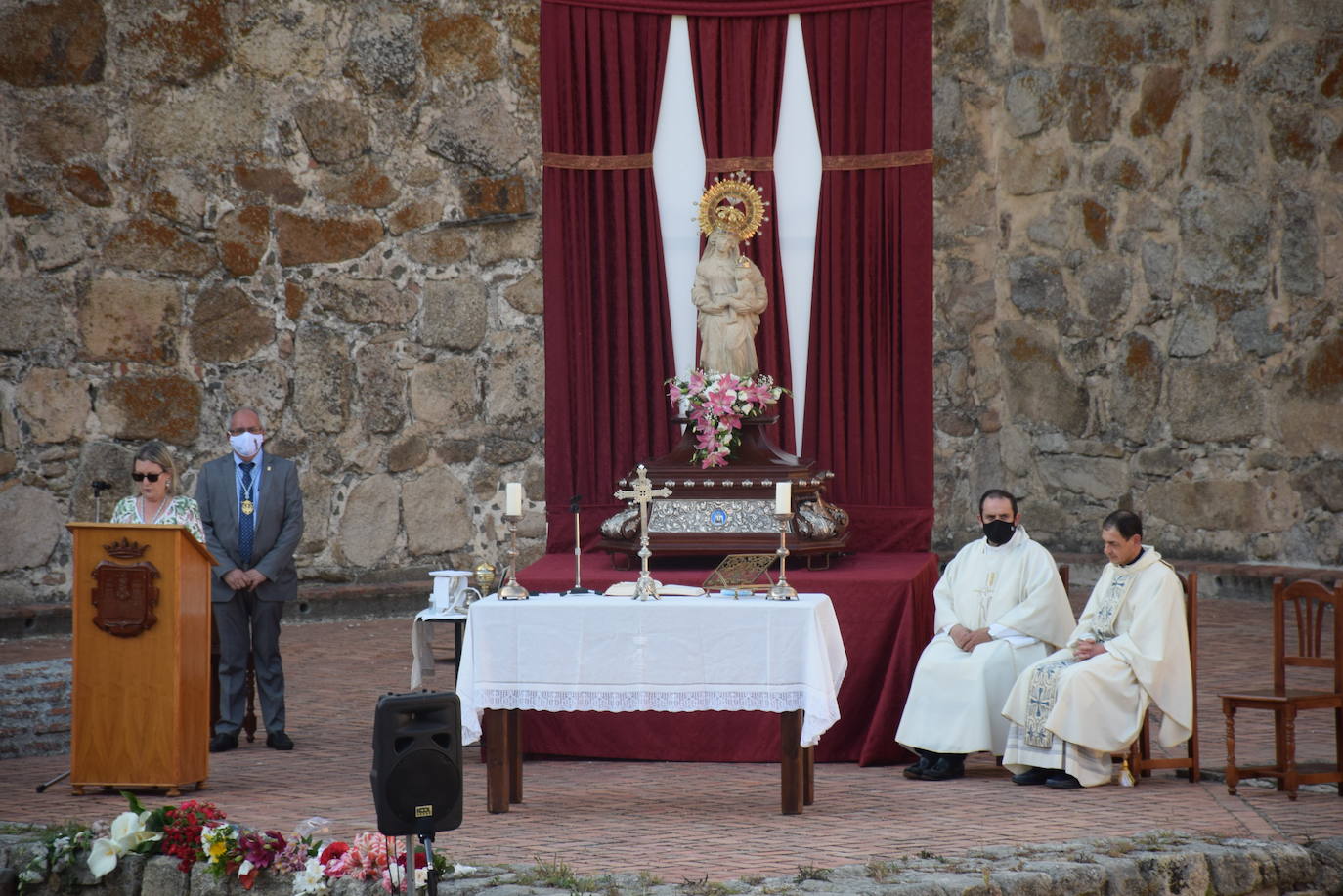 Fotos: Ofrenda floral a la Patrona