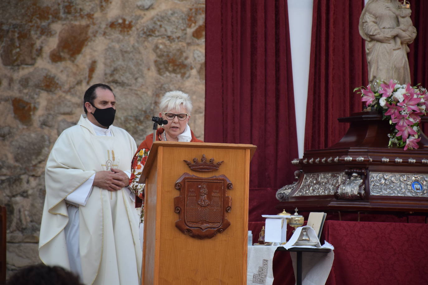 Fotos: Ofrenda floral a la Patrona