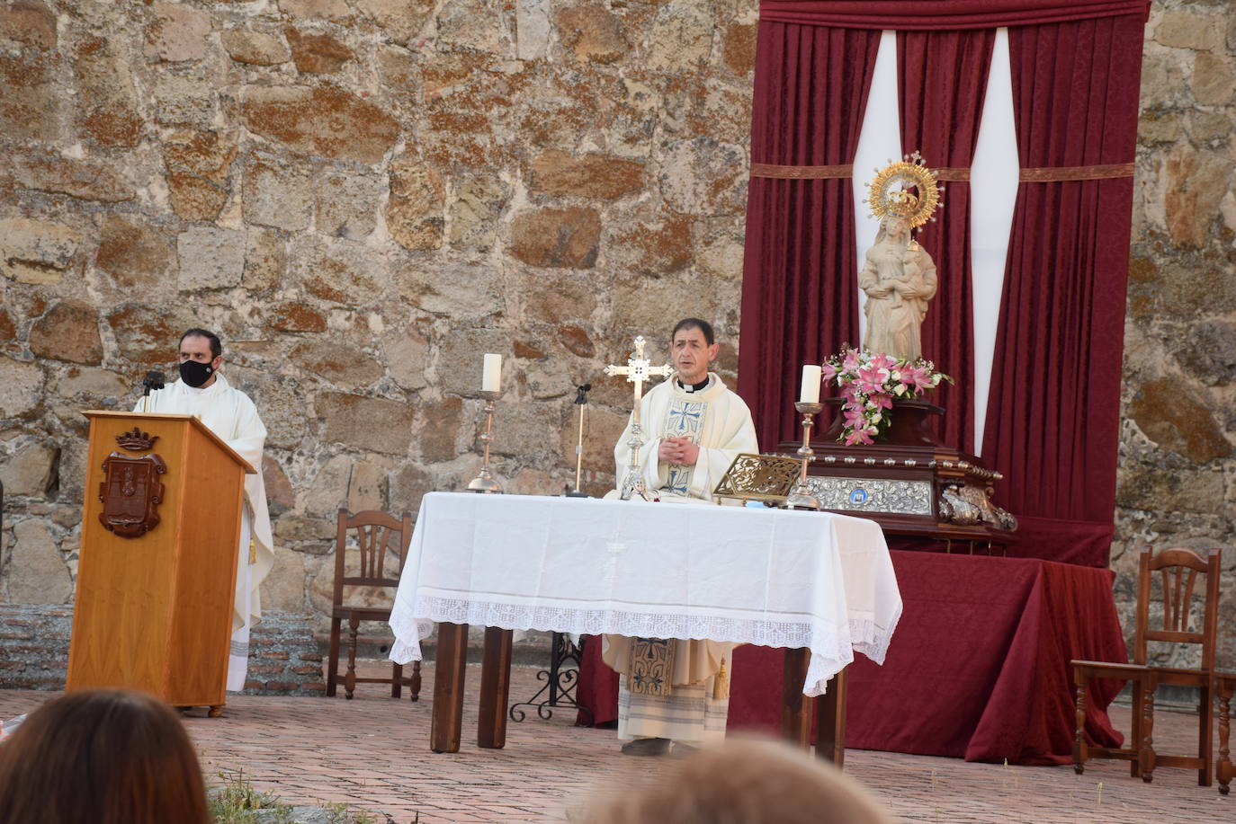 Fotos: Ofrenda floral a la Patrona