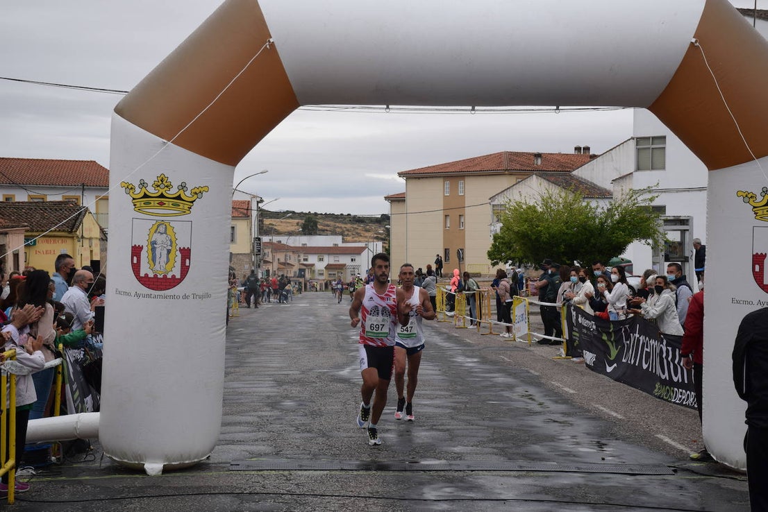Fotos: Cross Popular Ciudad de Trujillo, con 140 corredores