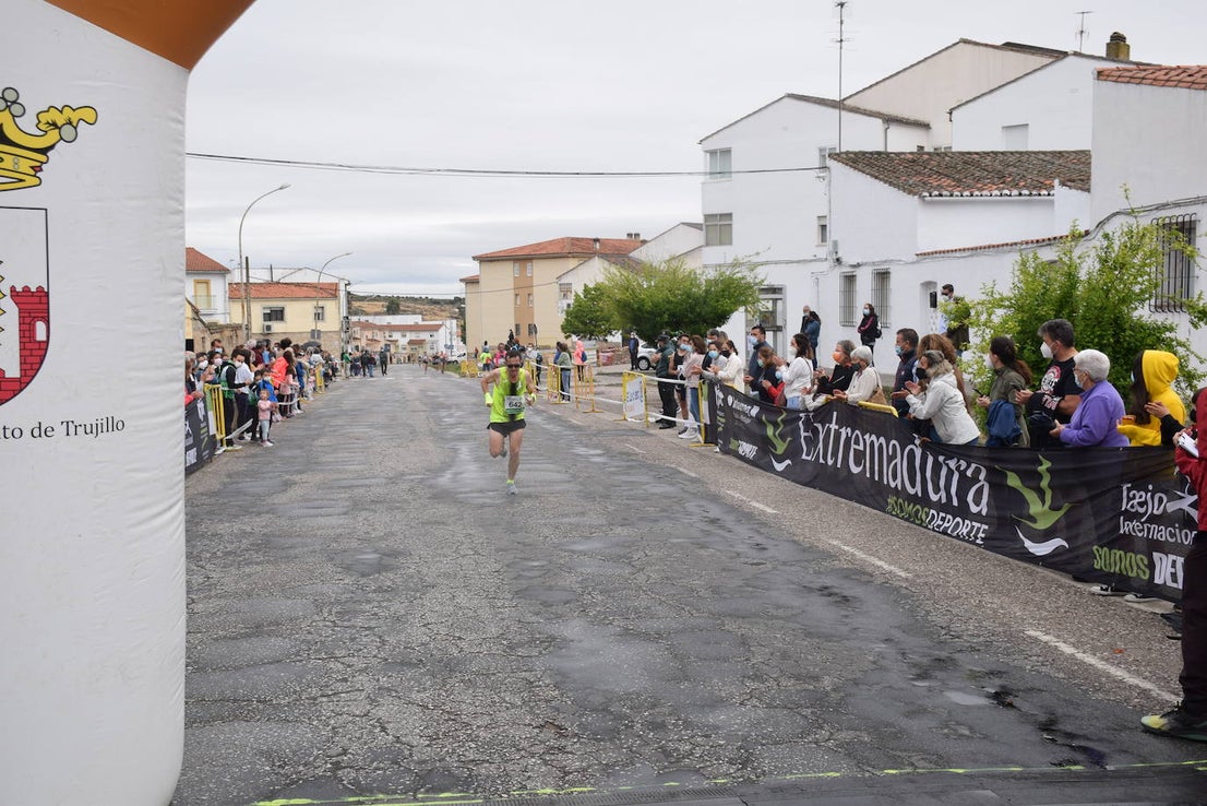 Fotos: Cross Popular Ciudad de Trujillo, con 140 corredores