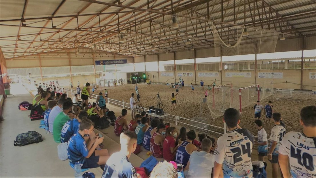 Fotos: I Torneo Balonmano Playa Ciudad de Trujillo