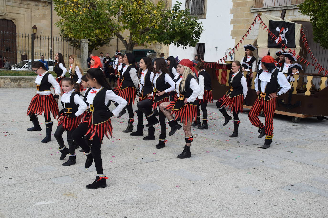Fotos: Desfile y concurso de comparsas