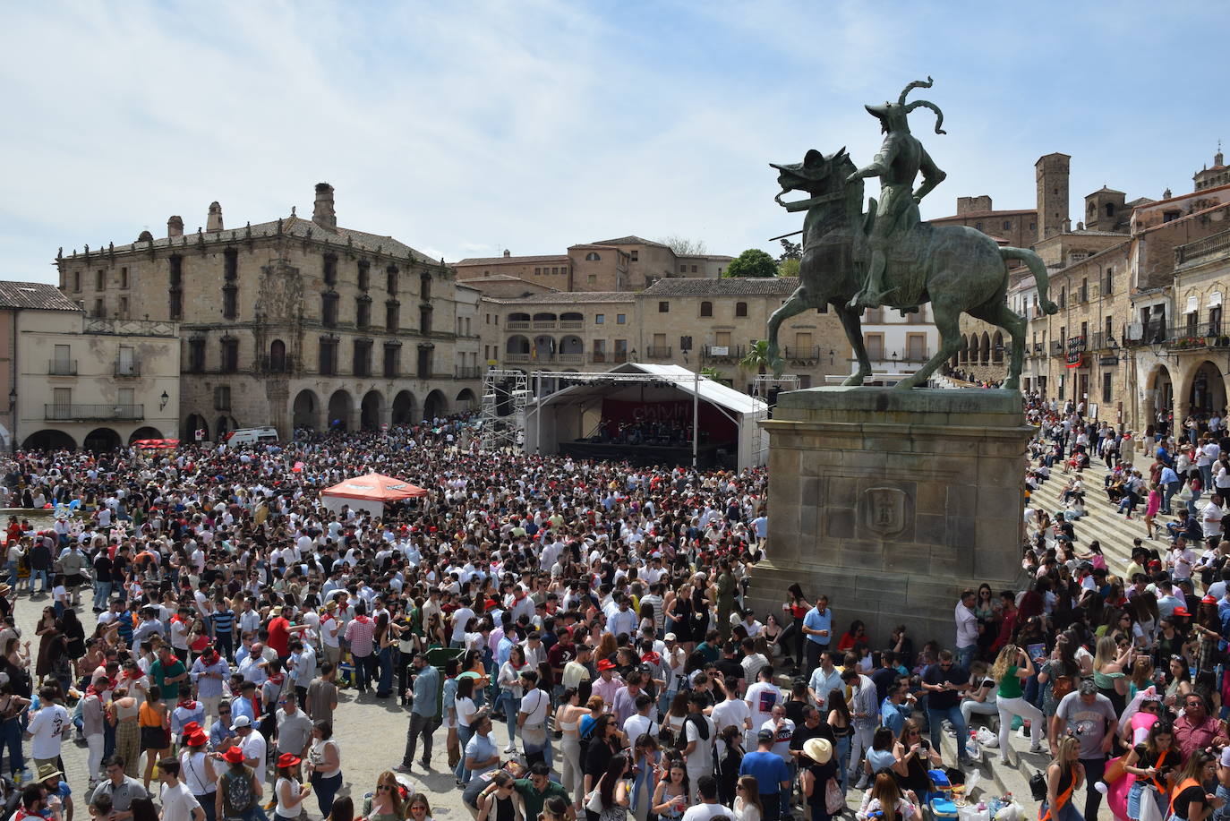 Fotos: Multitudinario Chíviri