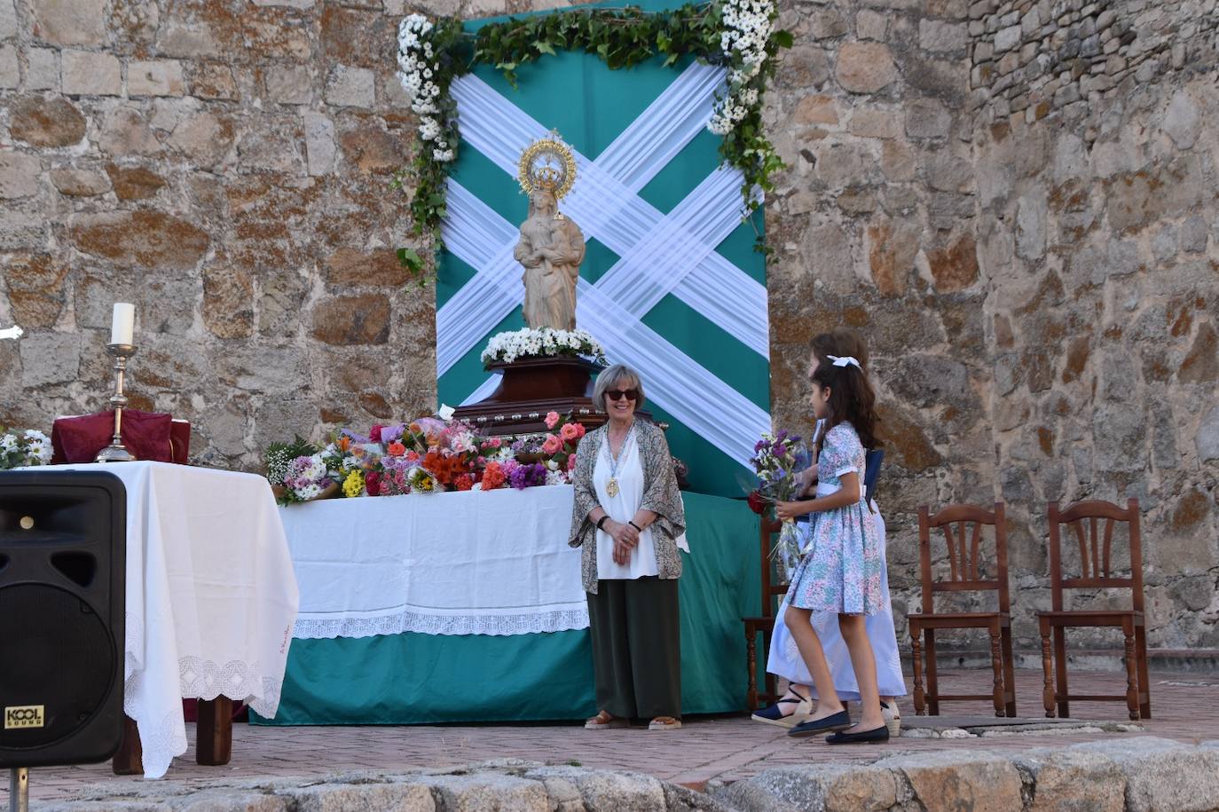 Fotos: La Patrona se llena de flores