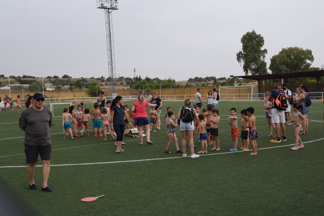 Fotos: Diversión en las escuelas deportivas municipales