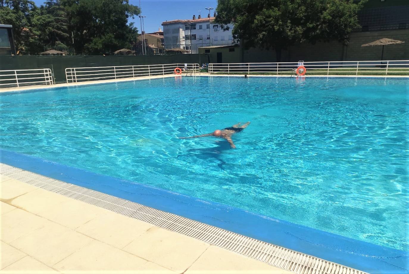 El Consistorio ha tramitado más de 520 abonos para las piscinas