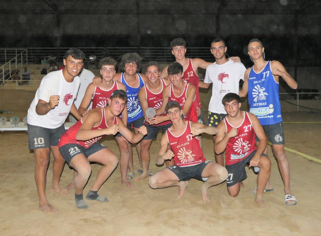 Fotos: II edición del torneo de balonmano playa 'Ciudad de Trujillo'