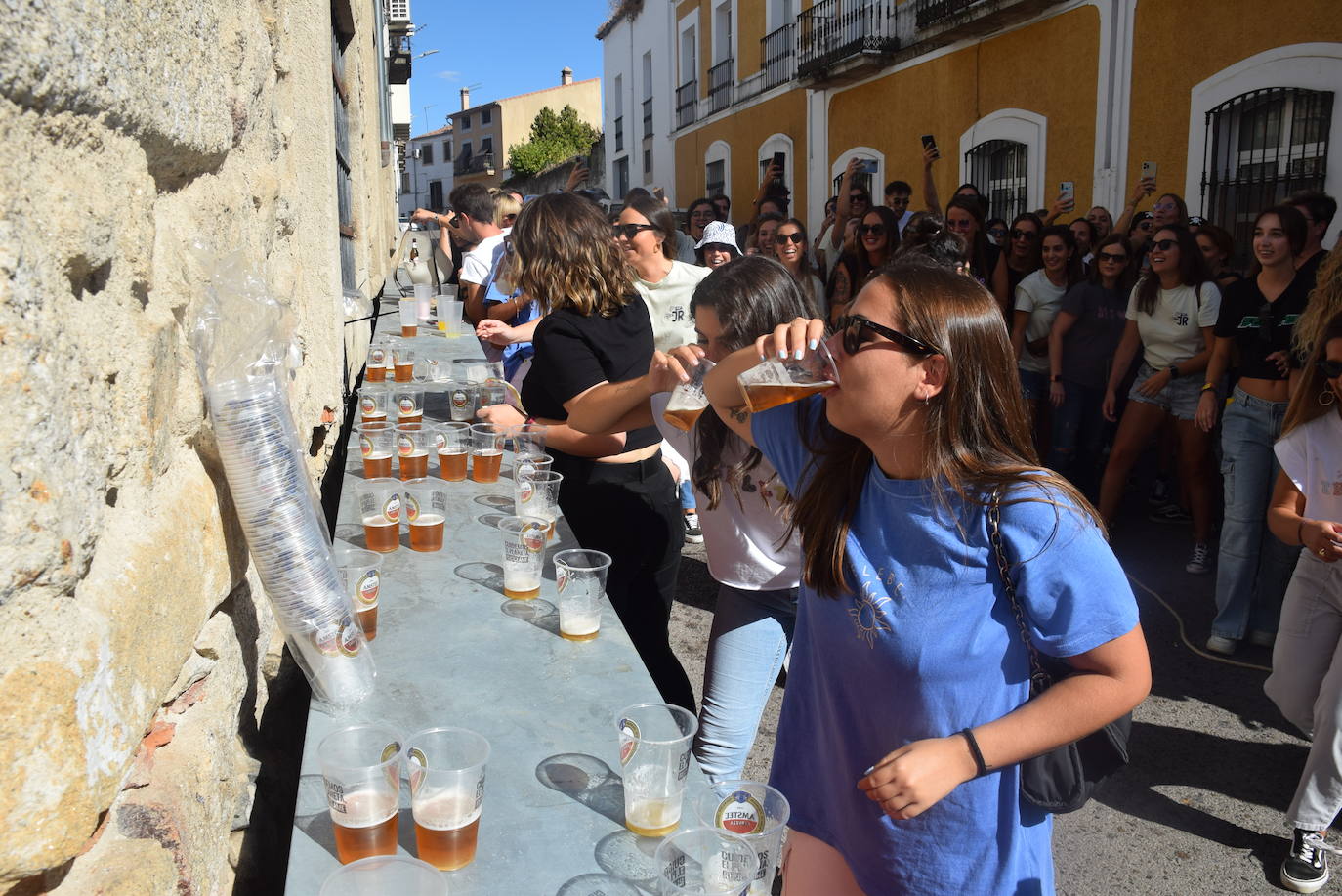 Fotos: Gran ambiente en la jornada de la capea de las mujeres