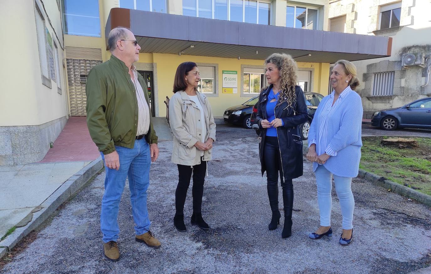 Inés Rubio, con integrantes del grupo municipal del PP 